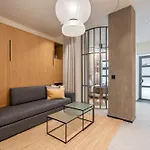 Dobo Madrid Goya